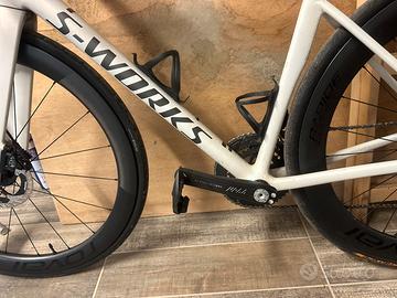 Specialized sworks tarmac sl8 + thm se powermeter