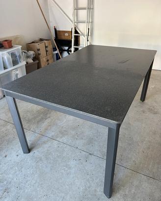 Tavolo giardino, 6 sedie, in OMAGGIO 2 lettini