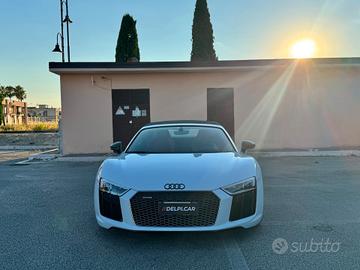 Audi R8 Spyder 5.2 FSI quattro S tronic