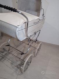 Carrozzina vintage Streng in vimini – anni 60
