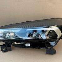 Faro anteriore sinistro LED Renault clio V