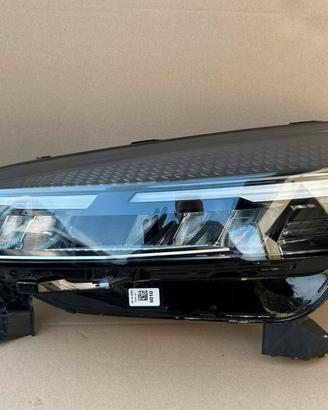 Faro anteriore sinistro LED Renault clio V