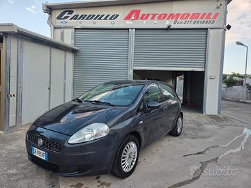 Fiat Grande Punto 1.3 MJT 75 CV 5 porte Dynamic
