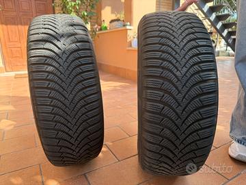 Coppia Gomme Invernali Hankook 195/60 R15 88H