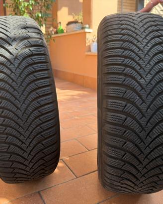 Coppia Gomme Invernali Hankook 195/60 R15 88H