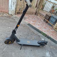 Monopattino Ninebot Segway G30 Max II