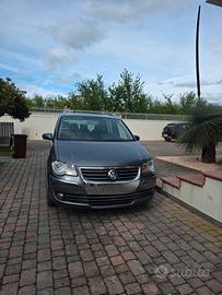 VW Touran 2.0 140cv da 7 posti