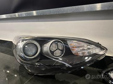 Coppia fari fanali anteriori kia Sportage 2016