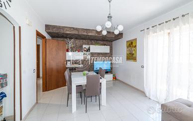 Appartamento a Gravina di Catania 3 locali