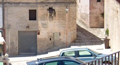 Prestigioso Locale Storico 100 mq con Volta ad Arc