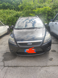Ford Focus 1.6 sw con GPL di fabbrica
