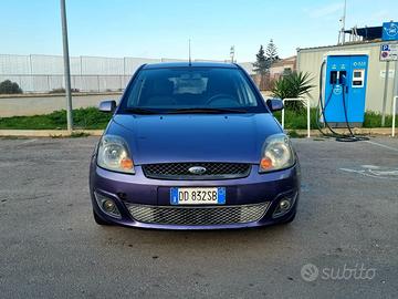 Ford Fiesta 1.4 TDCI 5p Ghia