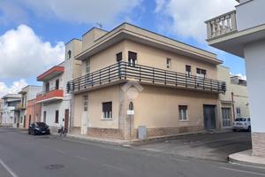 3 LOCALI A SAN DONATO DI LECCE