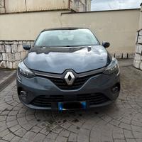 Renault Clio 1.6 E-Tech hybrid Zen 140cv auto my21