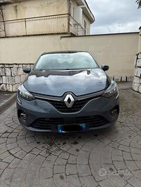 Renault Clio 1.6 E-Tech hybrid Zen 140cv auto my21