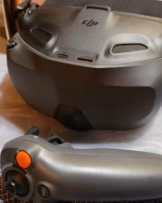 DJI GOGGLES N3 + DJI MOTION CONTROLLER 3