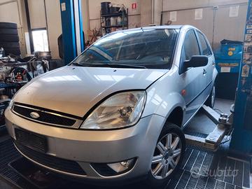 Ford Fiesta anno 2003 ricambi usati