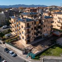 Ampio e elegante appartamento finiture di pregio