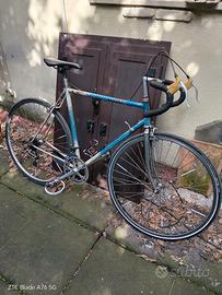 bicicletta da corsa vintage 
