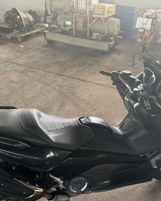 T Max 2017