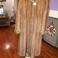 pelliccia di visone nuova