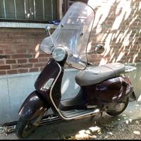 Vespa GTS 125