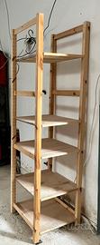 Scaffale IVAR Ikea in legno con ripiani