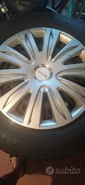4 Cerchi in ferro Skoda R15 con copricerchi 