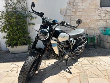 Ducati Scrambler Icon 800 2024 - 8000 km