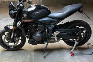 Triumph Trident 660
