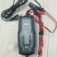 carica batterie auto AEG 