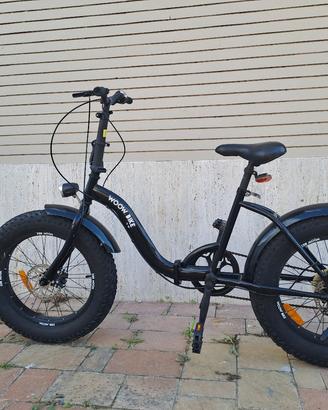 Bicicletta pieghevole con marce