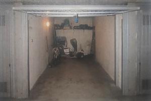 Box Auto 14 mq centro Albiolo