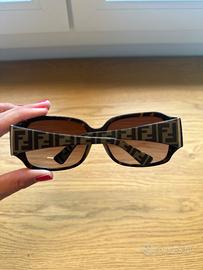 Occhiali sole Fendi