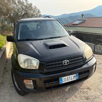 Toyota rav4 4x4 con gancio traino
