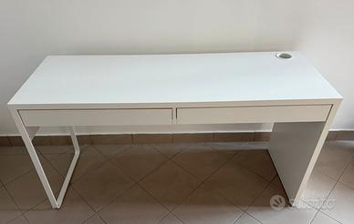 Scrivania 140 x 50