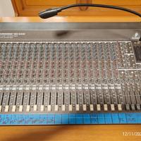 Mixer Behringer 