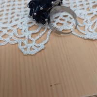 anello con ornamenti nero 