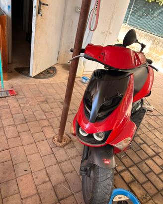 Aprilia sr 50