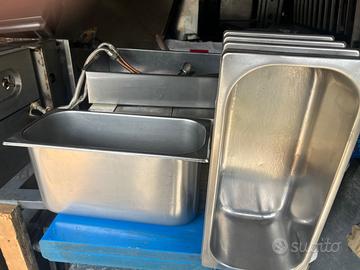 60 vaschette per gelato, in buone condizioni.