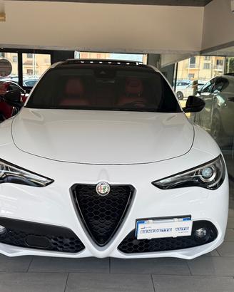 ALFA ROMEO STELVIO Q4 VELOCE TETTO APRIBILE