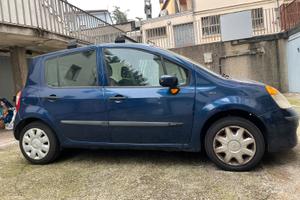 Renaults modus 2005  per export