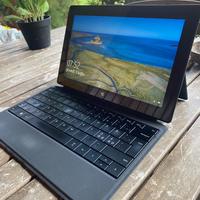 Tablet Surface con sis. Windows 10 Pro + tastiera