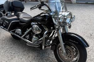 HARLEY  DAVIDSON ROAD KING