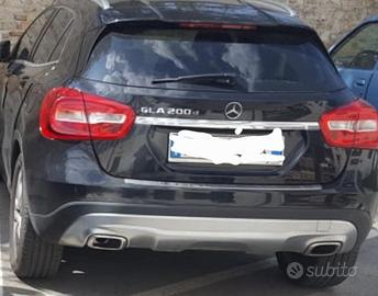  mercedes GLA200d 