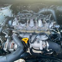  RICAMBI AUTO MOTORE HYUNDAI TUCSON 2005 