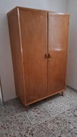 Armadio a due ante con cassettiera