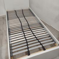 letto singolo bianco