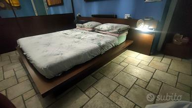 Letto wenge con contenitore e mensole luminose i