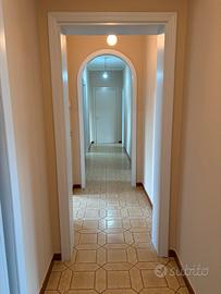 Ampio trilocale a Busto Arsizio, Sant'Edoardo